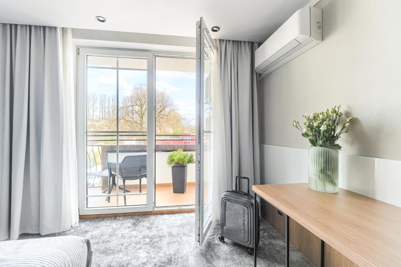 City Apartments - Mlynska 49 คอซซาลิน ภายนอก รูปภาพ